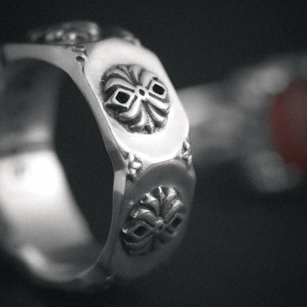 Bled Lotus Band Helios Silver - Image 3
