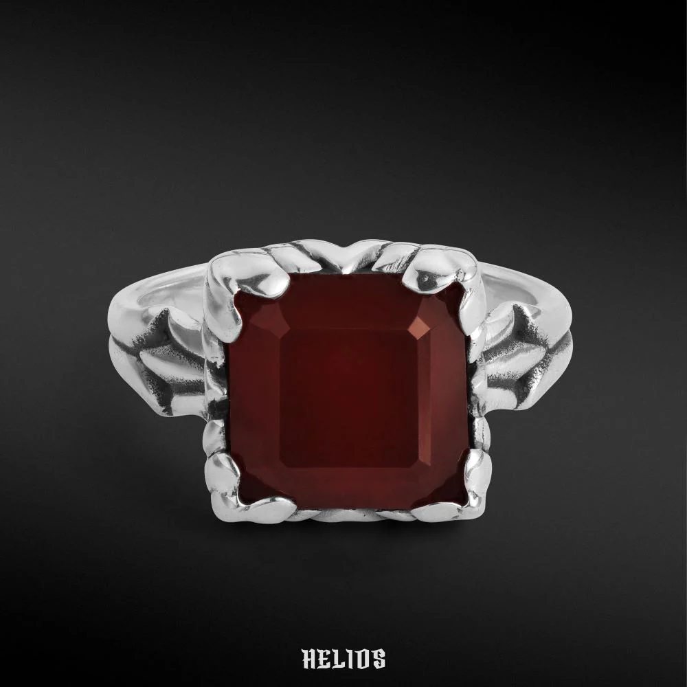 Bled Lotus Signet Helios Silver