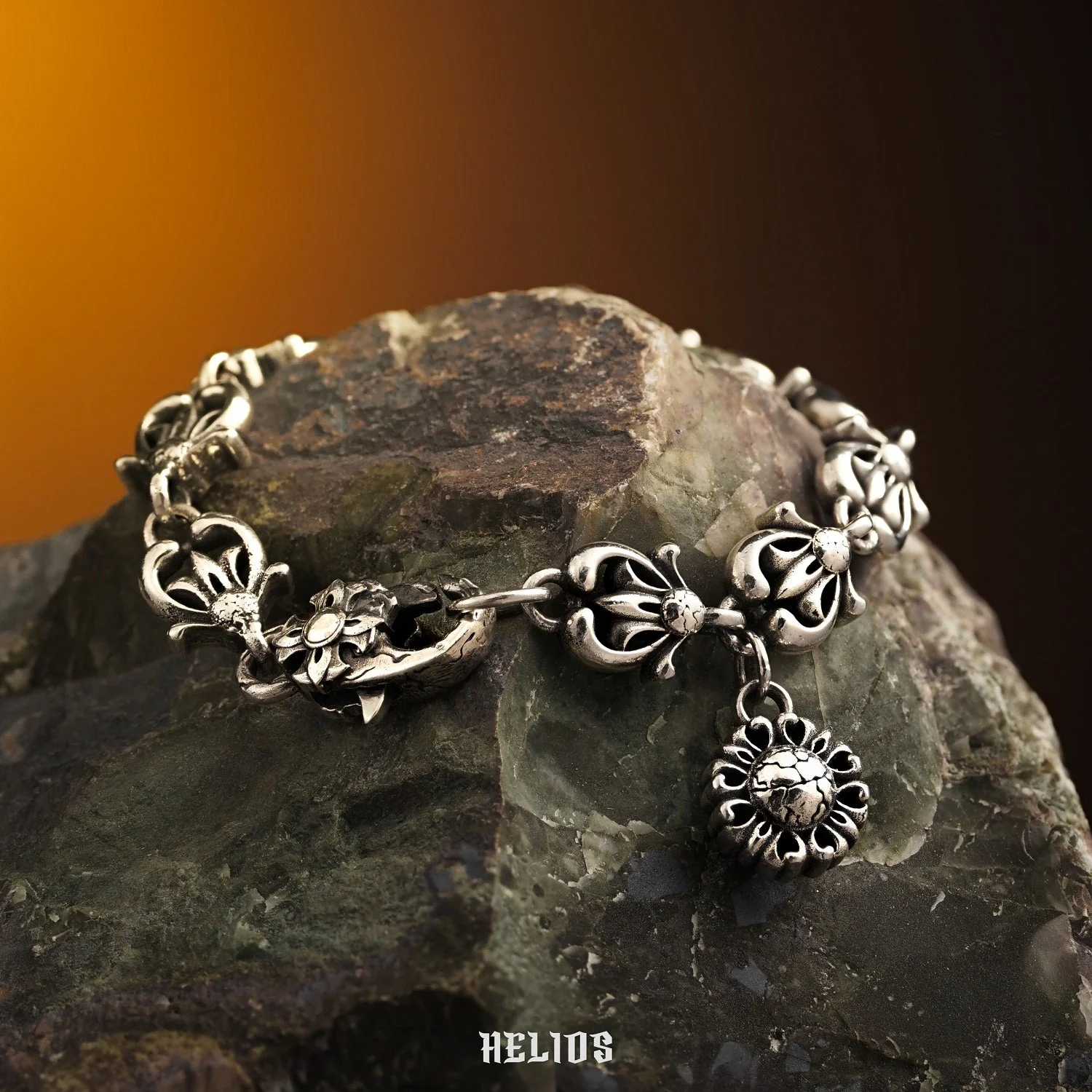 Yellowstone Sunflower Black Silver - Image 3